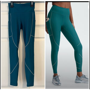 Fabletics Anywhere Motion 365+ XXS Teal Leggings